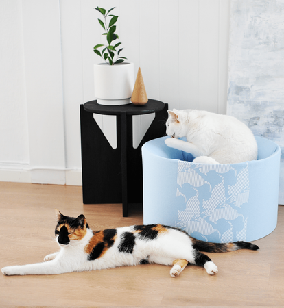 OTI blue Cat Bed