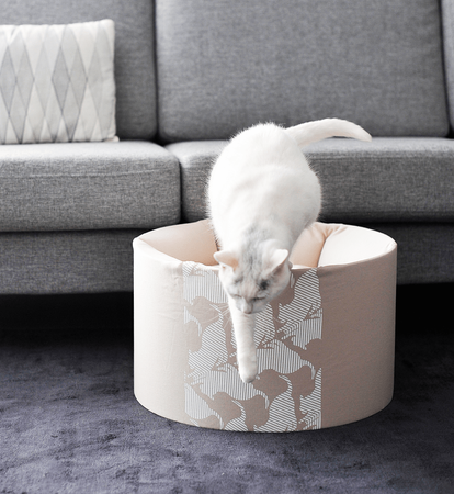 OTI beige Cat Bed